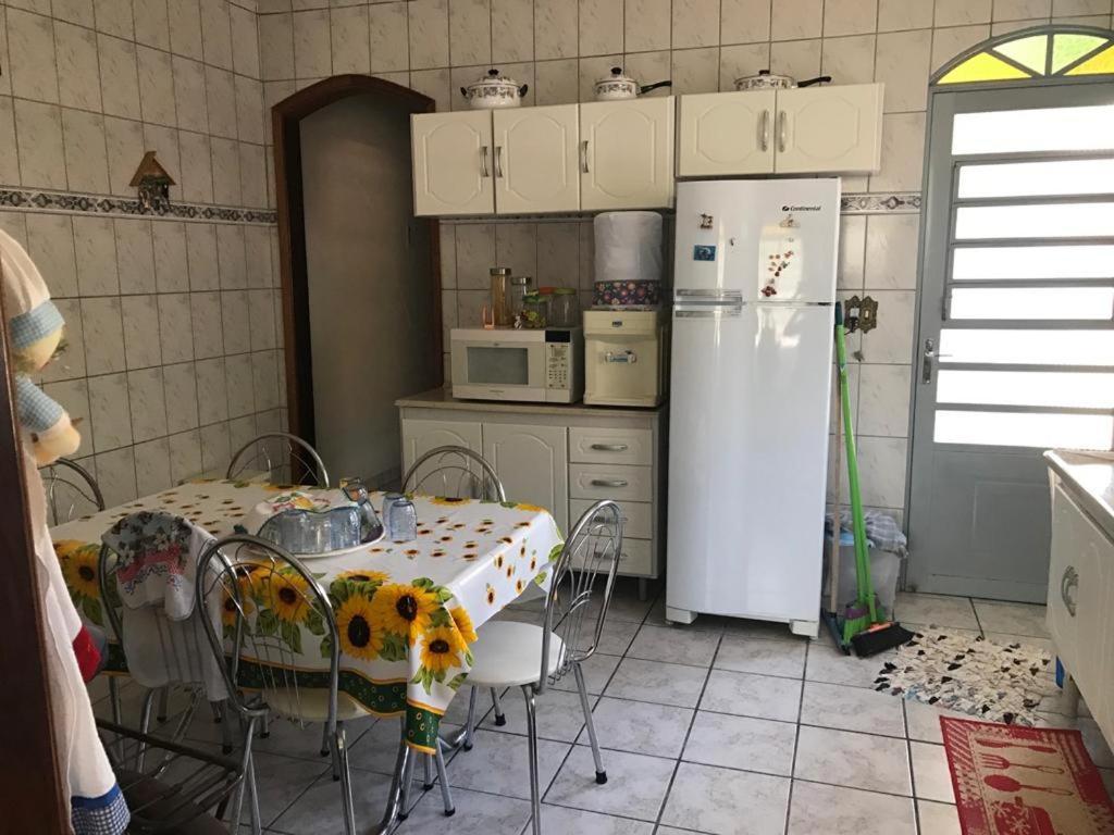 Casa Do Descanso Em Sao Bento Do Sapucai Luaran gambar